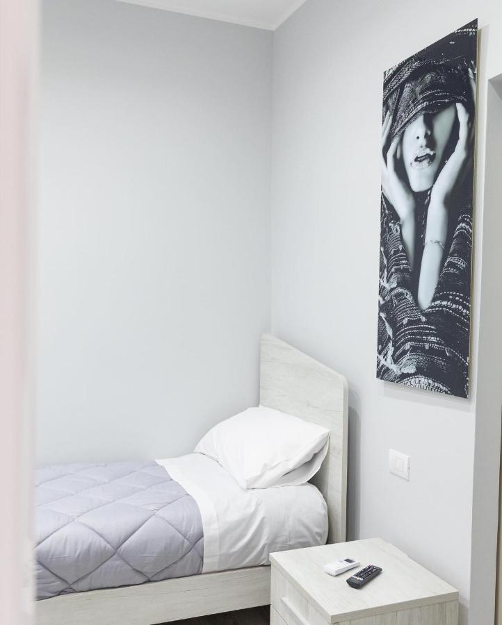 B&B Chiaro Di Luna Barletta Exteriör bild